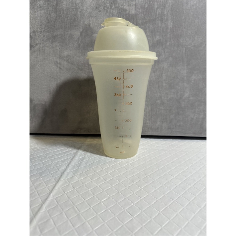 Tupperware Gravy Smoothie Shaker Blender - Vintage 2 Cup - #844 - No Wheel